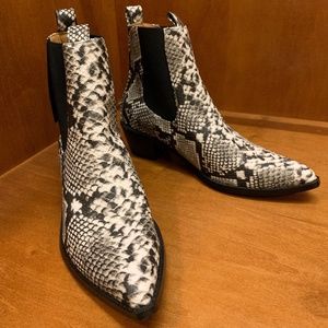 Faux snakeskin ankle boots, never worn, size 9.5 (runs tight)